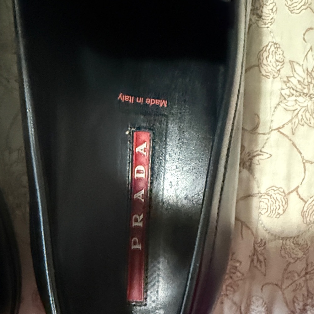 Prada Black Leather Men's Slip-Ons - Picture 6 of 8